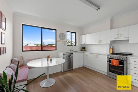 4/49 College Street, Hamilton QLD 4007 - Apartment For Rent | Domain - Photo 2