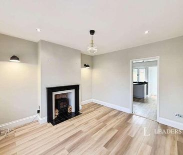 Junction Road, Burgess Hill, West Sussex, RH15 - Photo 2