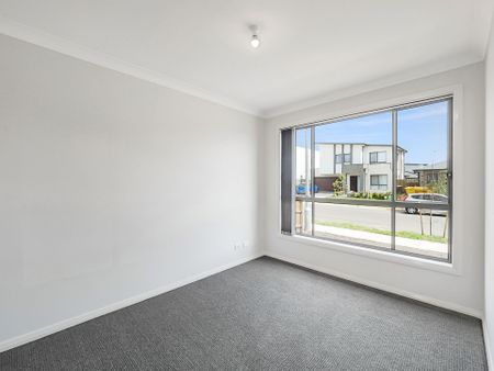 Apply Now - Century 21 | the Paramount Group - Photo 2