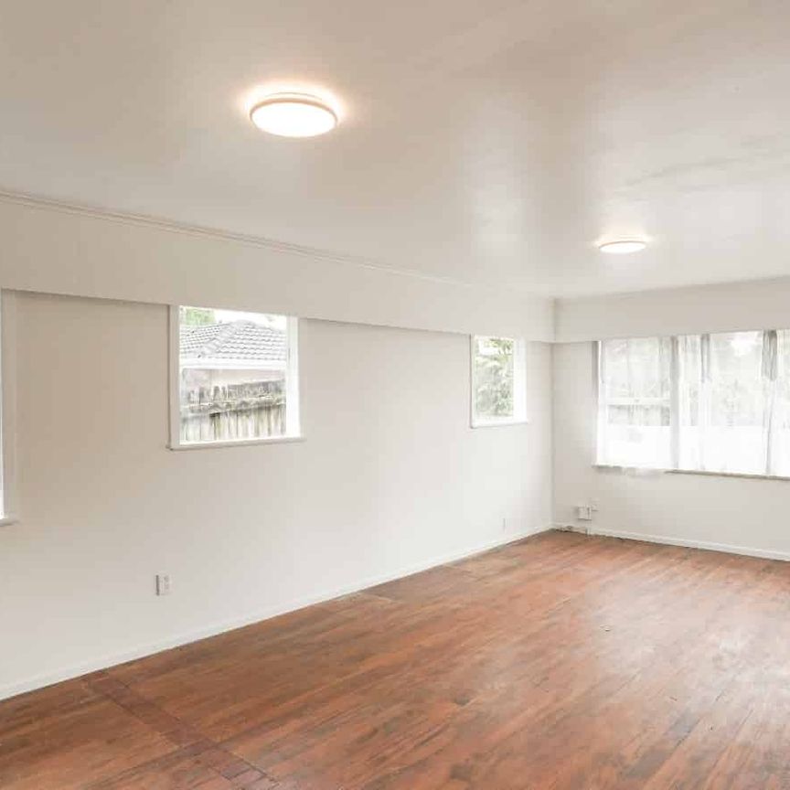 Fresh, Bright & Convenient Living - Photo 1