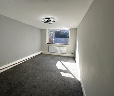 2 bedroom terraced bungalow to rent - Photo 2