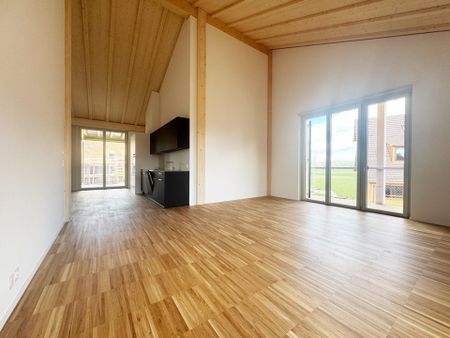 Moderne 3.5-Zimmer-Wohnung mit Waschturm und Liftzugang - Foto 3