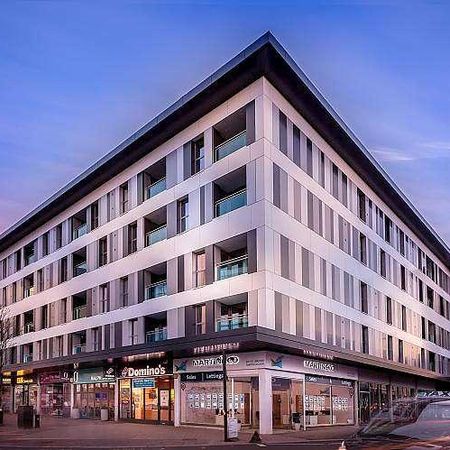 Queensgate. Redhill, RH1 - Photo 4