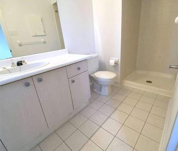 For Lease - 365 Meegan Court, Newmarket, Ontario - Photo 1