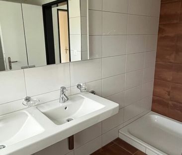 Modern 3.5 room apartment in a good location - Photo 4