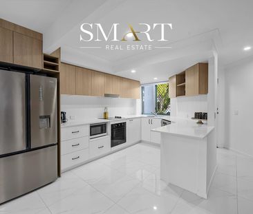 Fully Renovated Modern townhouse!! - Photo 4