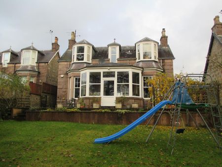 19 Marchbank Road - Photo 2