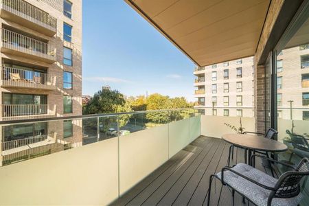 2 bedroom flat to rent - Photo 5