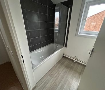 Location Maison 110m² GRAND FORT PHILIPPE 59153 - Photo 6