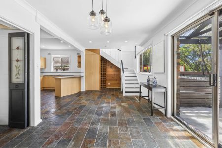 Tranquil Coastal Home on Collaroy Plateau - Photo 4