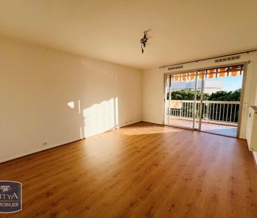 Location Appartement 1 pièce 31m² NICE 06200 - Photo 1