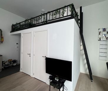 Beautiful, furnished studio! - Photo 2