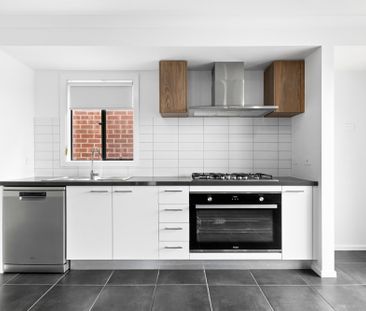 2 Aspen St, Winter Valley VIC 3358 - House For Rent | Domain - Photo 4