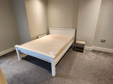 2 bedroom apartment to rent - Photo 3