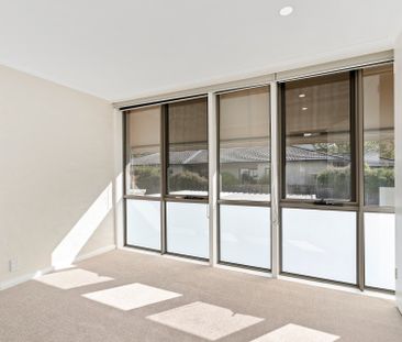 2/26 Gordon Street, Balwyn - Photo 3