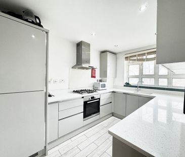 3 bedroom apartment to rent - Photo 4