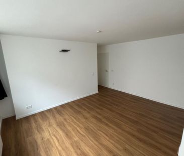 Charmantes WG-Zimmer mit eigenem Eingang & top Lage - Photo 1