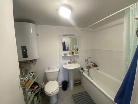 4560 - Location Appartement - 1 pièces - 24 m² - ARRAS (62) - Hypercentre / Beffroi - Photo 5