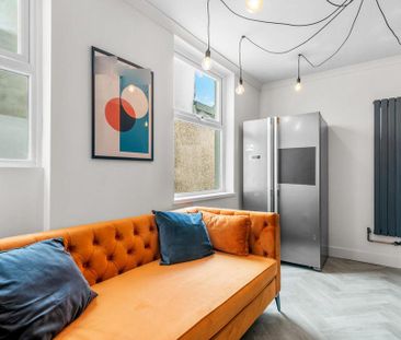 5 bedroom terraced house to rent - Photo 1