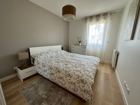 Location Appartement 3 pièces 69m² LE PLESSIS ROBINSON 92350 - Photo 1