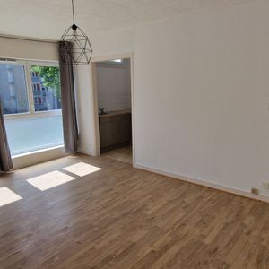 Location Appartement 1 pièce 25m² - Photo 2