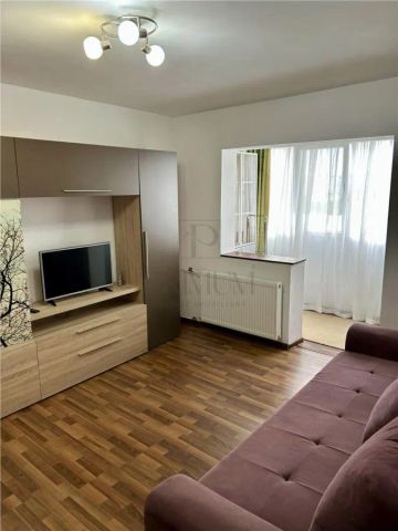 Gheorghe Lazar, 2 Camere de Inchiriat, Decomandat - Photo 4