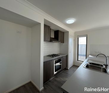 4 Bedroom Family Home in Great Location! - Photo 3