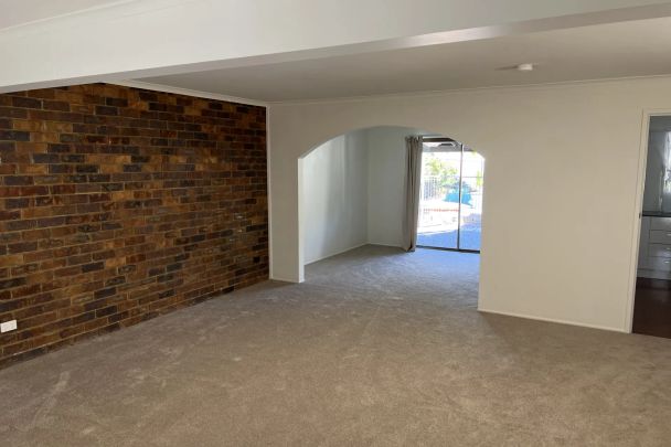 TWO LEVELS AND A POOL, READY TO RENT!! - Photo 1