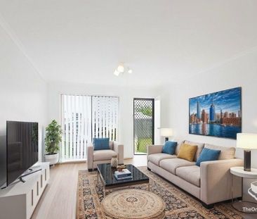 Moderna and comfortable 3 Bedroom gardening included - Photo 3