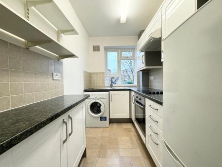 Studio to rent - Photo 5