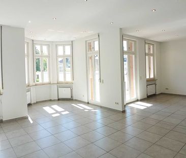 Ideal für eine Familie – Renovierte 4-Zimmer Wohnung mit Einbauküche und TG, Trier-Innenstadt - Foto 3