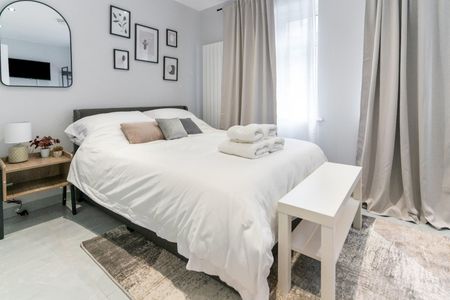 Studio Flat, St. Davids Square, E14 - Photo 4