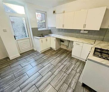 Graig Avenue, Pontypridd, CF37 - Photo 6