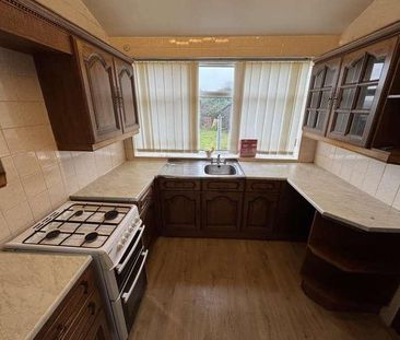 Charlemont Avenue, West Bromwich, B71 - Photo 6