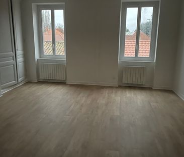 Location Appartement 3 pièces 62m² CHANDON 42190 - Photo 2