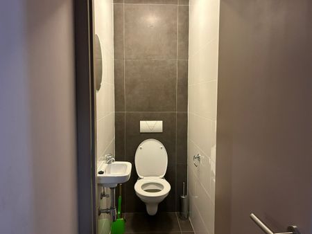 Instapklaar 2-slpk app met garage in Alken - Photo 4