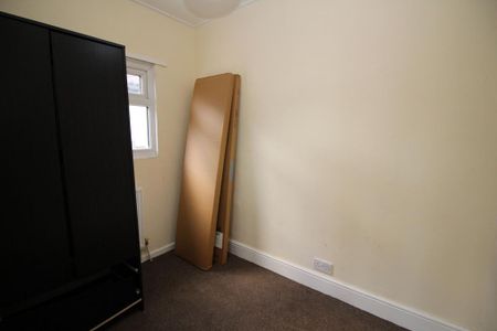 3 bedroom bungalow to rent - Photo 2