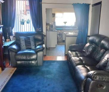 3 bedroom terraced house to rent - Photo 6