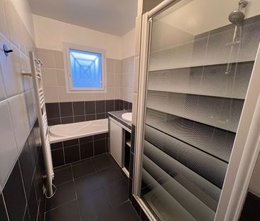 Location Maison 5 pièces 94m² - Photo 6