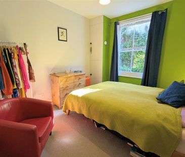 Rupertswood Terrace, Ilfracombe - Photo 6