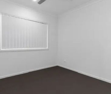 Inground Pool & Luxury the Whole Family Can Enjoy! - Photo 2