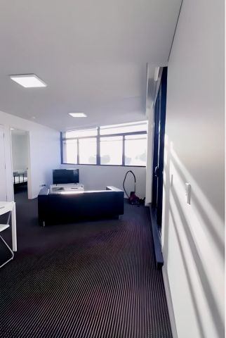 22 Danks St, Sydney - Photo 3