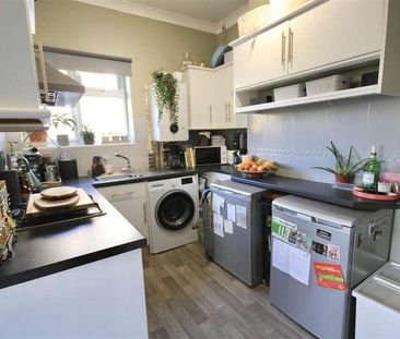 Queens Park Gardens, Bournemouth, BH8 - Photo 1