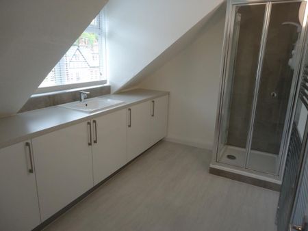 Studio to rent - Photo 2