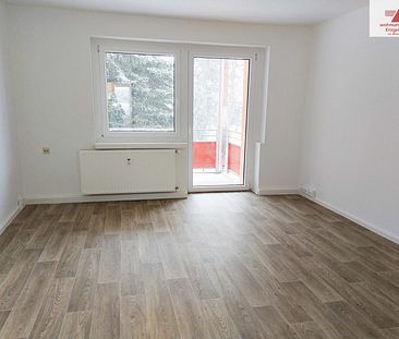 3-Raum-Balkonwohnung - zentrumsnahe Ortslage von Thum! - Photo 4