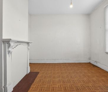 3 bedroom PRIME LAUNCESTON LOCATION - walking distance to Launcesto... - Photo 3