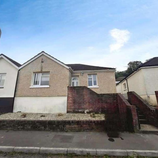 Cefn Ilan Road, Abertridwr, Caerphilly, CF83 - Photo 1