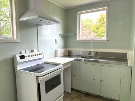 Glen Street - Photo 3