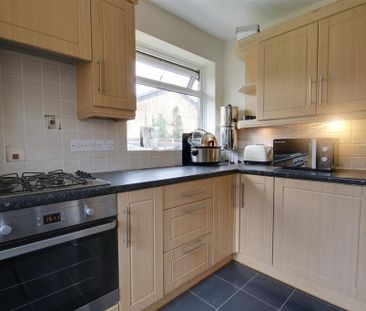 3 bedroom bungalow to rent - Photo 6