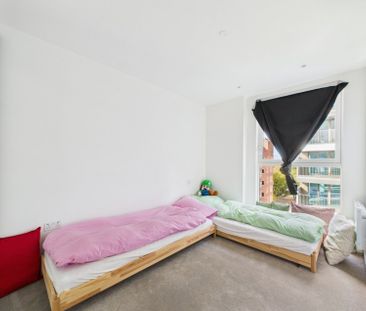 Eden Grove, Staines-upon-Thames, Surrey,TW18 - Photo 4